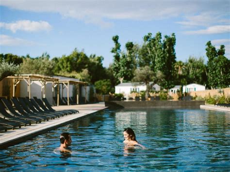 Accès au club naturiste